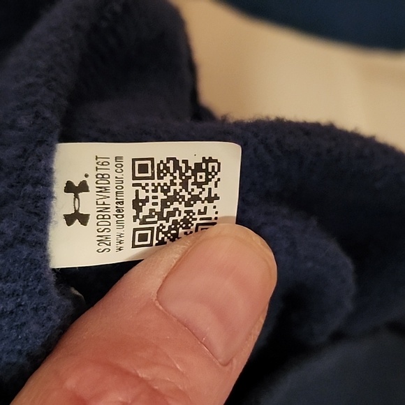 Under Armour hoodie - Picture 4 of 6
